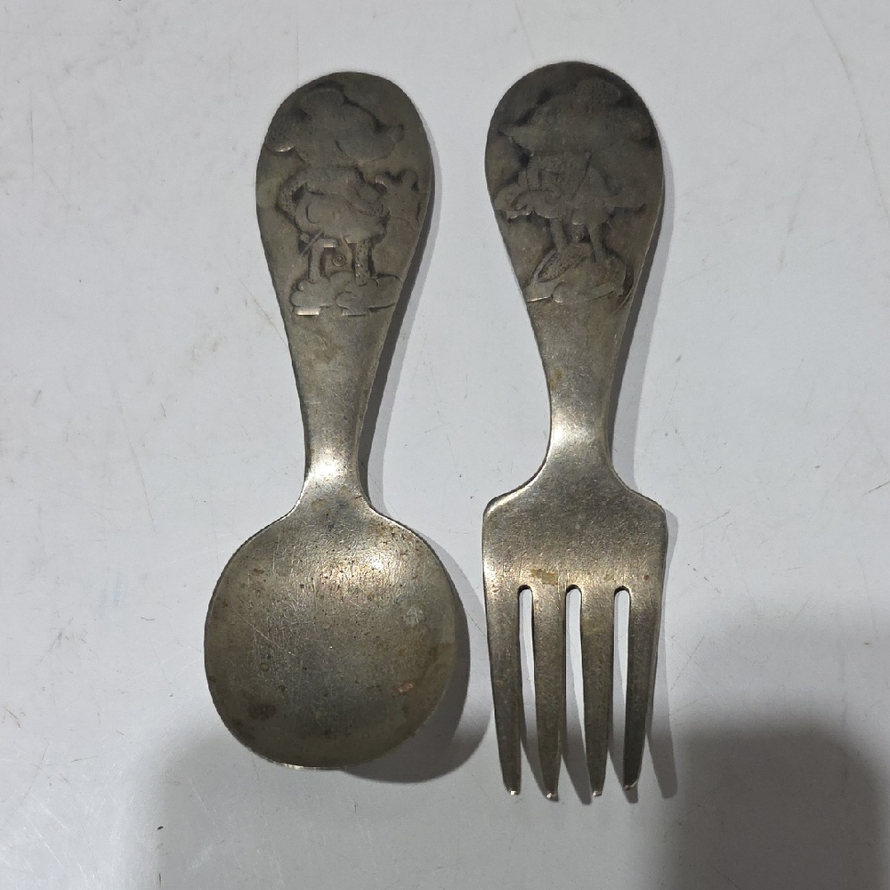 1950s MICKEY AND MINNIE MOUSE CHILDREN'S FLATEWARE SET